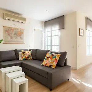 Azahar Metropol Parasol, Parking Gratis Coches Medianos Apartamento