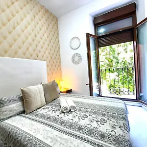 Budget & Lovely Setas Apartamento