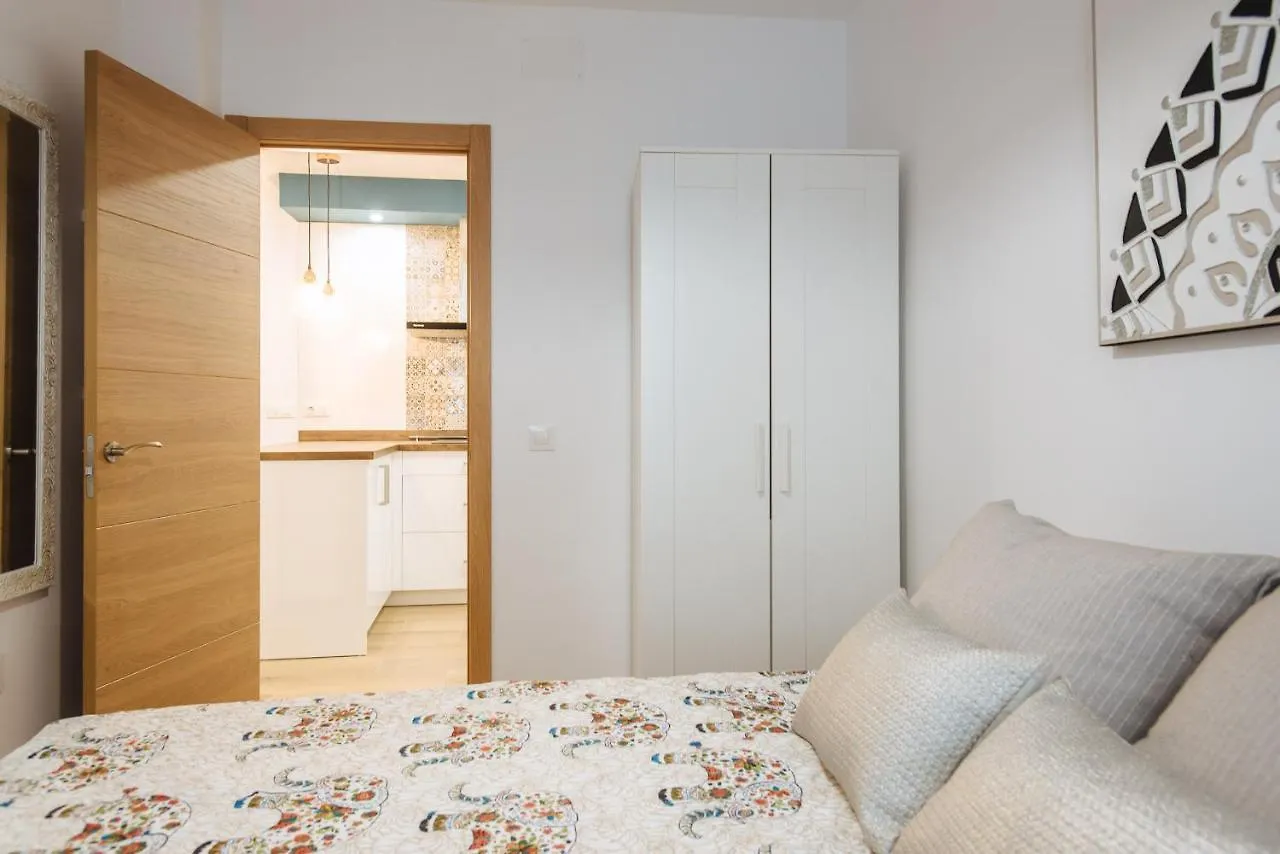 El Apartamento Del Reloj De Sol Seville Spain