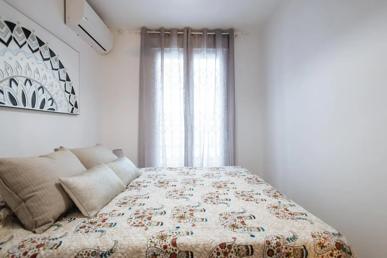 El Apartamento Del Reloj De Sol Seville 0*,  Spain