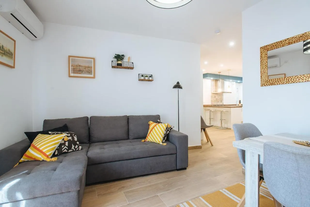 El Apartamento Del Reloj De Sol contacts