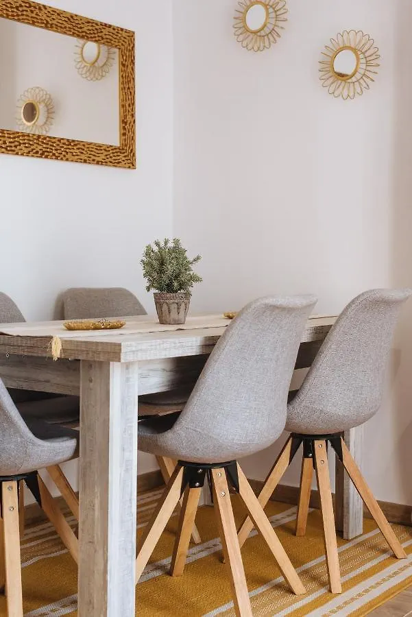 El Apartamento Del Reloj De Sol Seville 0*,