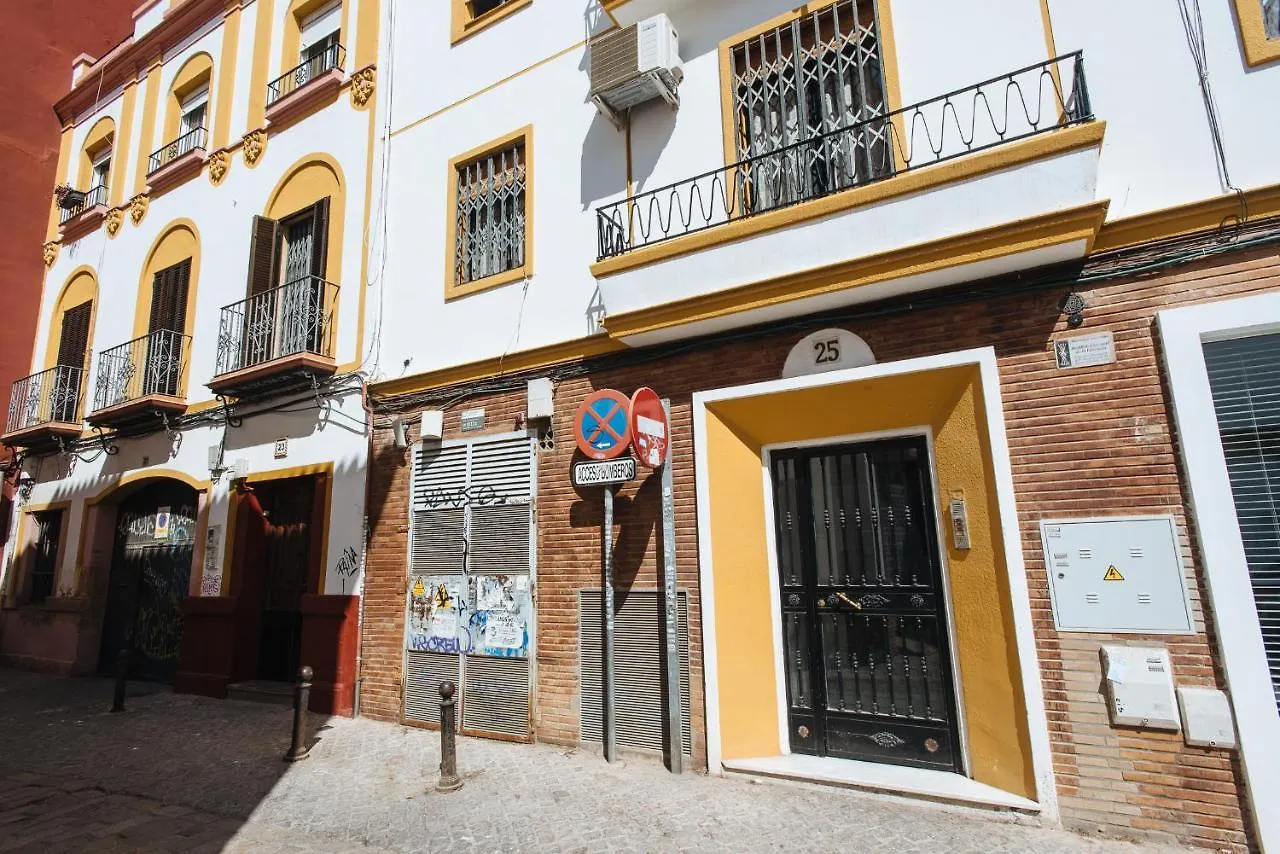 Apartment El Apartamento Del Reloj De Sol Seville Spain