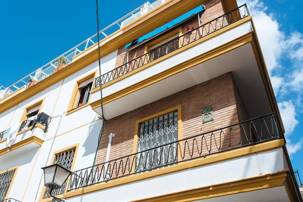 El Apartamento Del Reloj De Sol Seville Spain